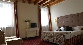 Hotel Franciscus Verona Exterior foto